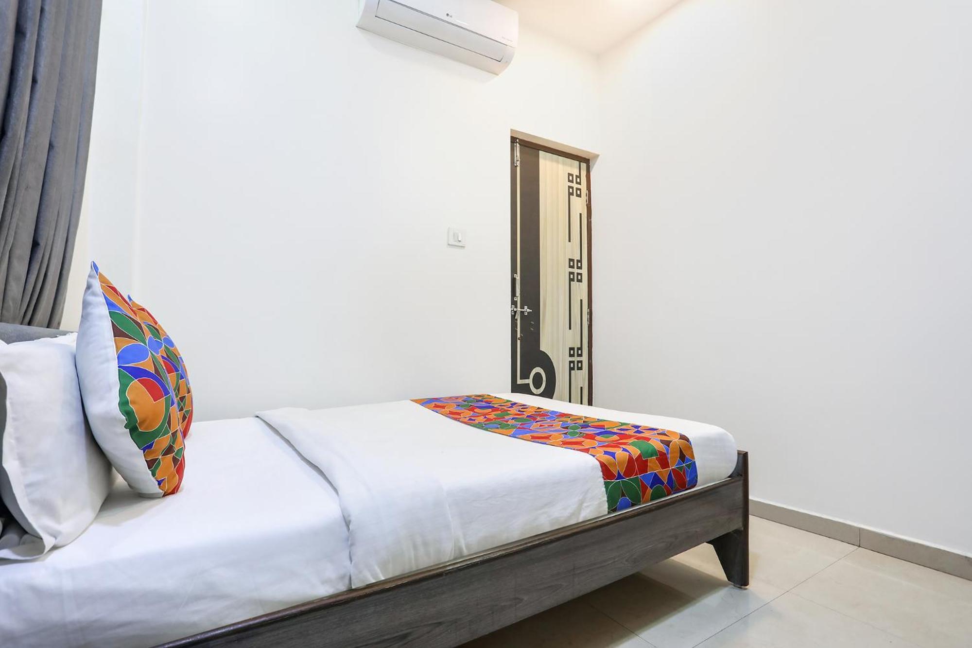 Fabhotel Legacy I - Hingna Road Khāpri Kültér fotó