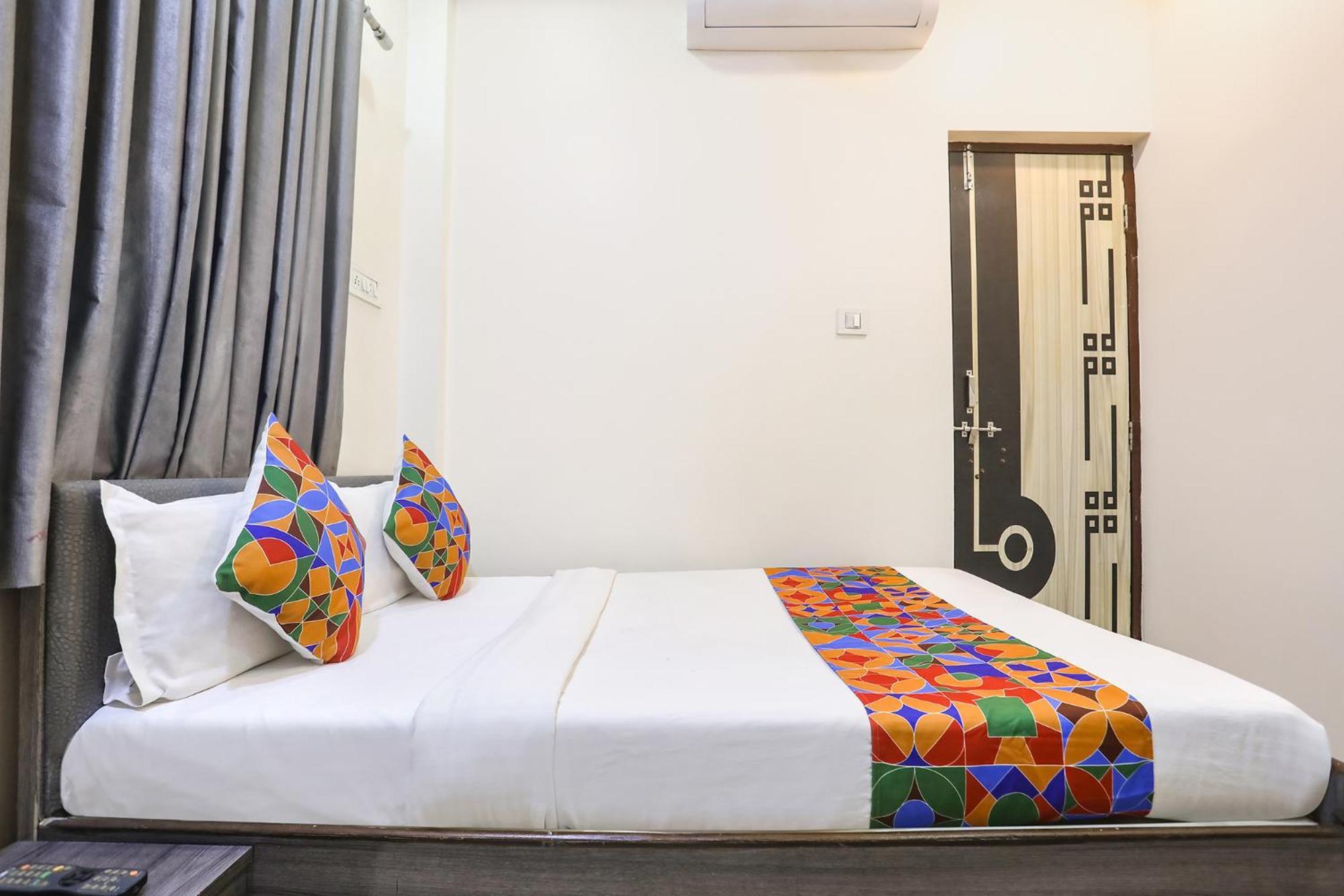 Fabhotel Legacy I - Hingna Road Khāpri Kültér fotó