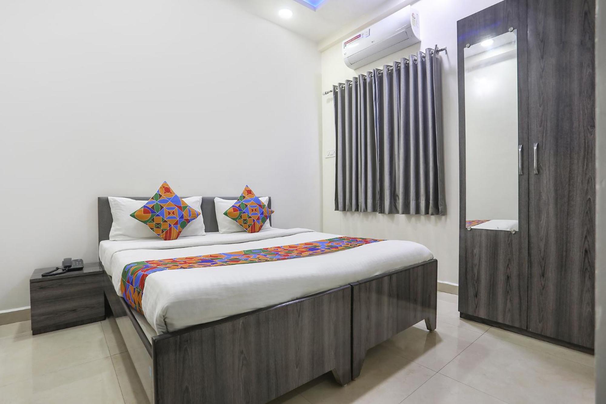 Fabhotel Legacy I - Hingna Road Khāpri Kültér fotó